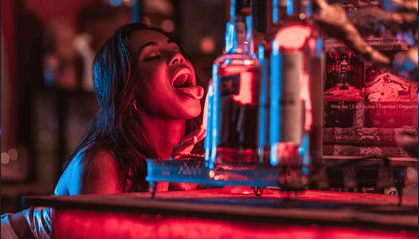 découvrez le top 10 des boîtes de nuit les plus branchées à paris pour vivre des soirées inoubliables entre musique, danse et ambiance électrisante.