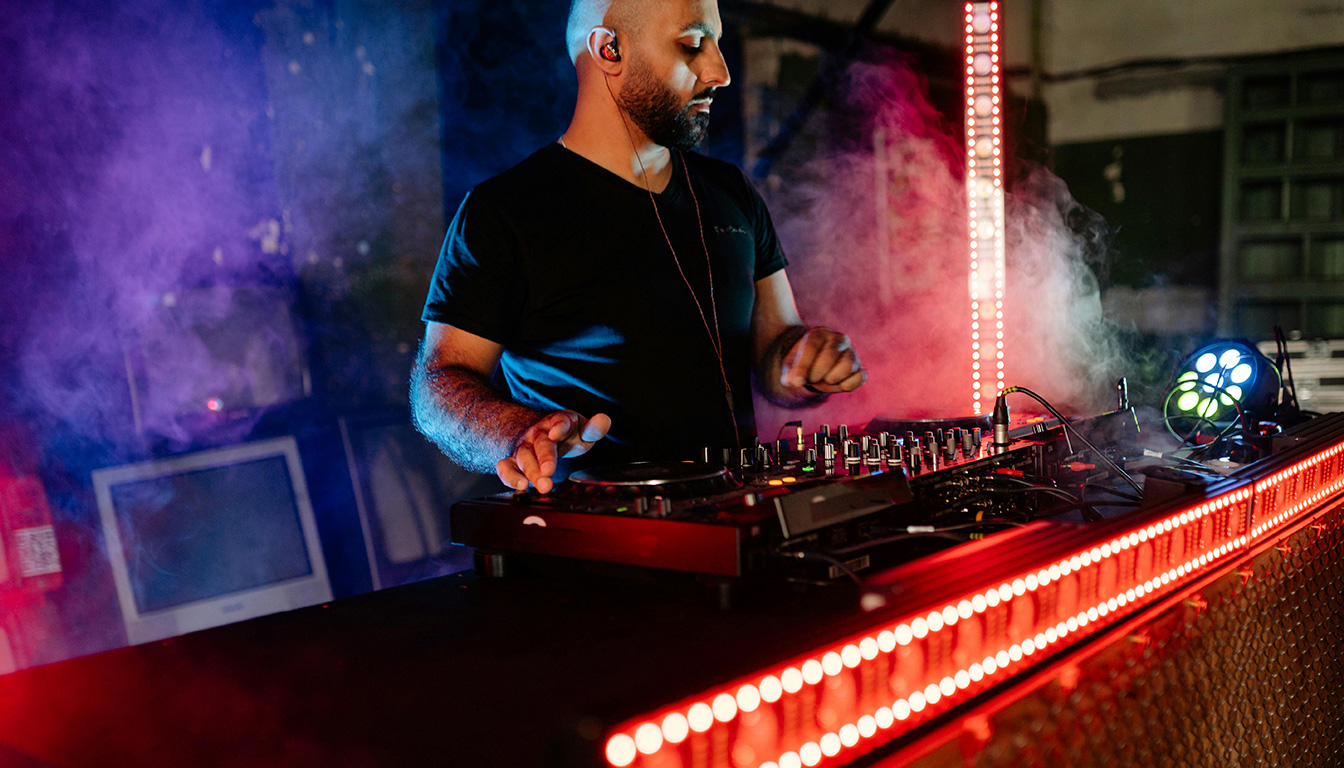 découvrez notre sélection des clubs les plus animés de marseille pour des soirées inoubliables et rythmées au cœur de la cité phocéenne.