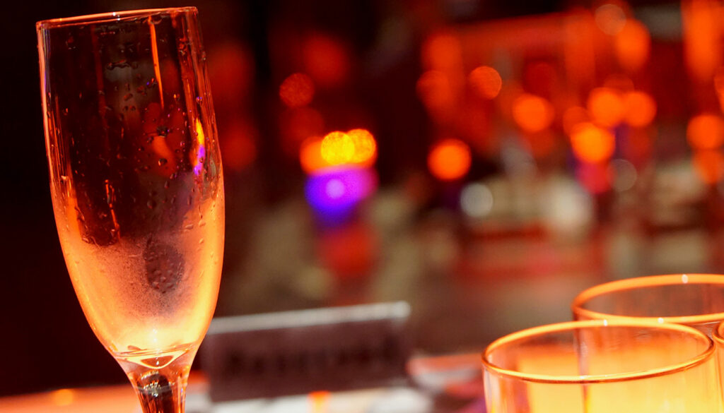 découvrez des lieux uniques et des concepts de soirée originaux pour célébrer vos 40 ans autrement et sortir des sentiers battus.