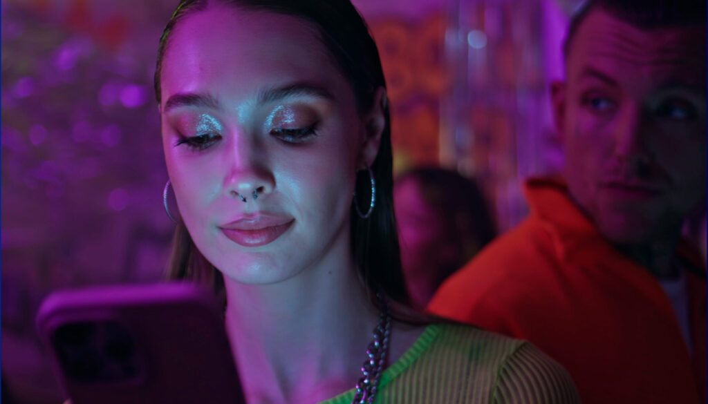 découvrez la signification de 22h00 en amour, spiritualité et le message que votre ange gardien souhaite vous transmettre à cette heure précise.