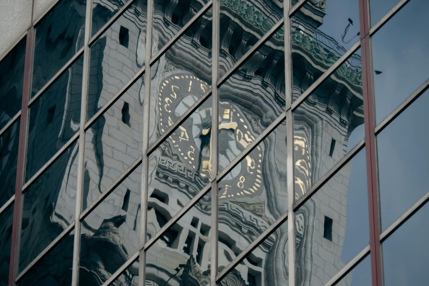 Je vois beaucoup d&rsquo;heures miroir en ce moment : pourquoi et que faire ?
