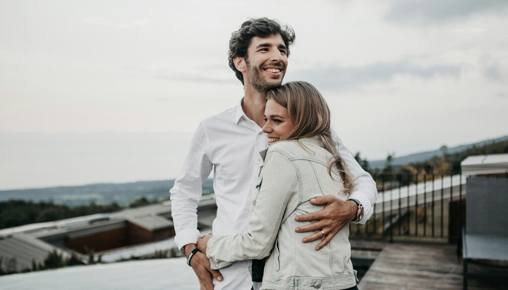 découvrez un poème touchant pour exprimer votre amour à votre femme, votre homme ou votre maman avec des mots doux et sincères.